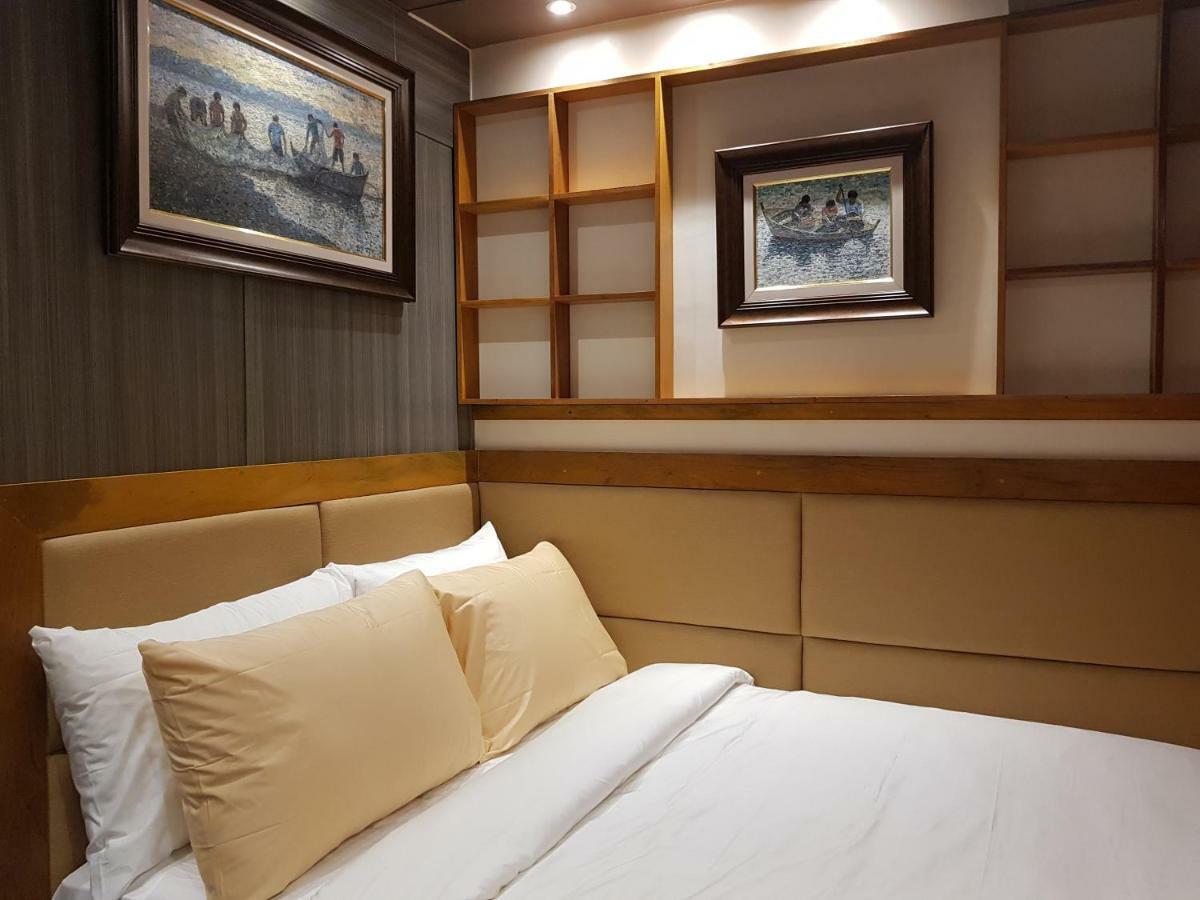 Stay Amare Green La Salle Taft 마닐라 외부 사진